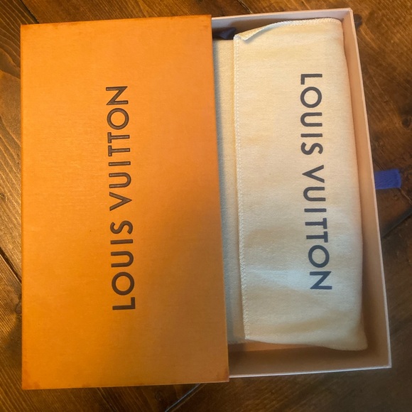 Louis Vuitton Damier Ebene Zippy Organizer - Picture 9 of 9